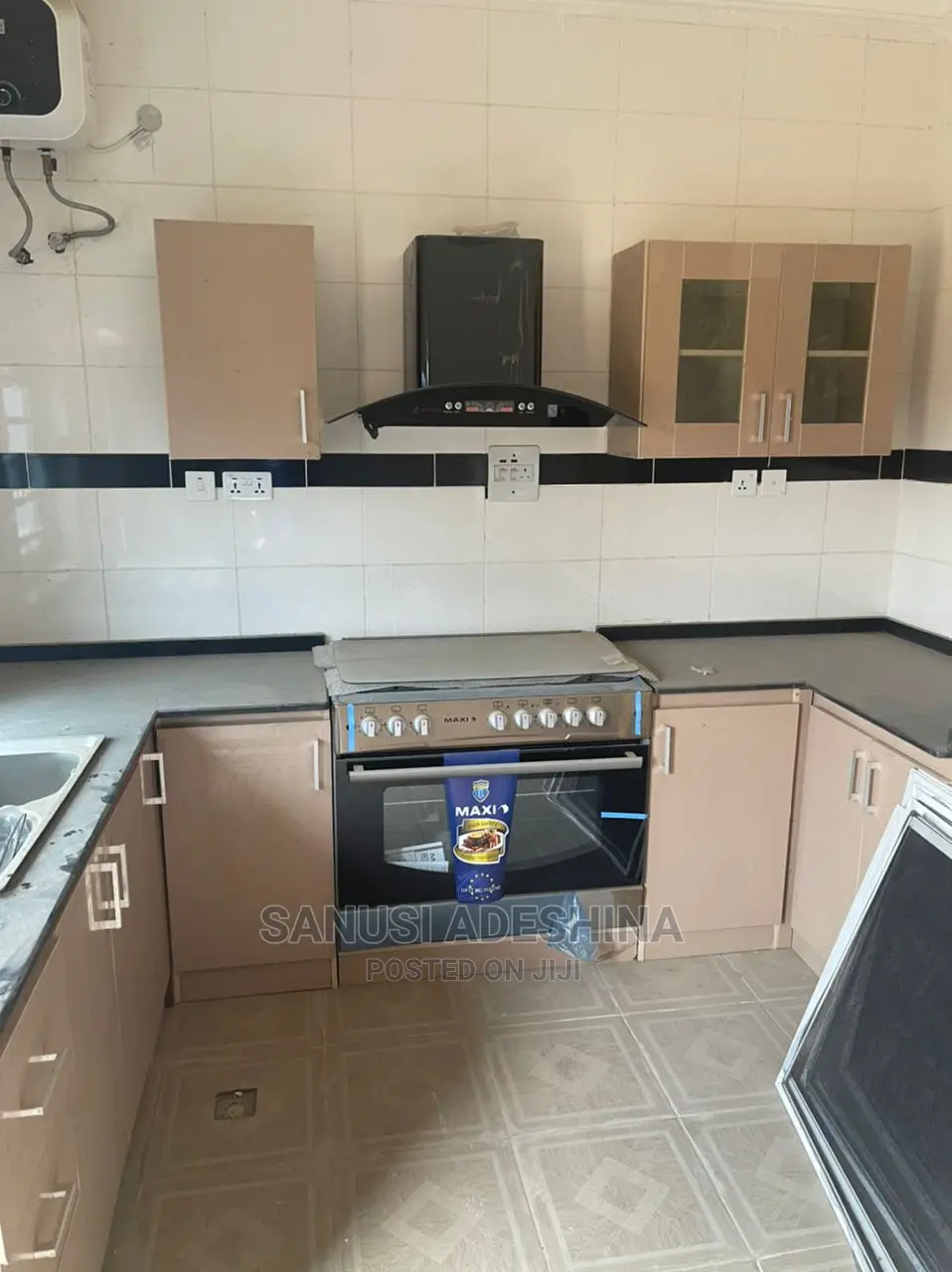 5bdrm Mansion in Efab Metropolitan, Gwarinpa for rent