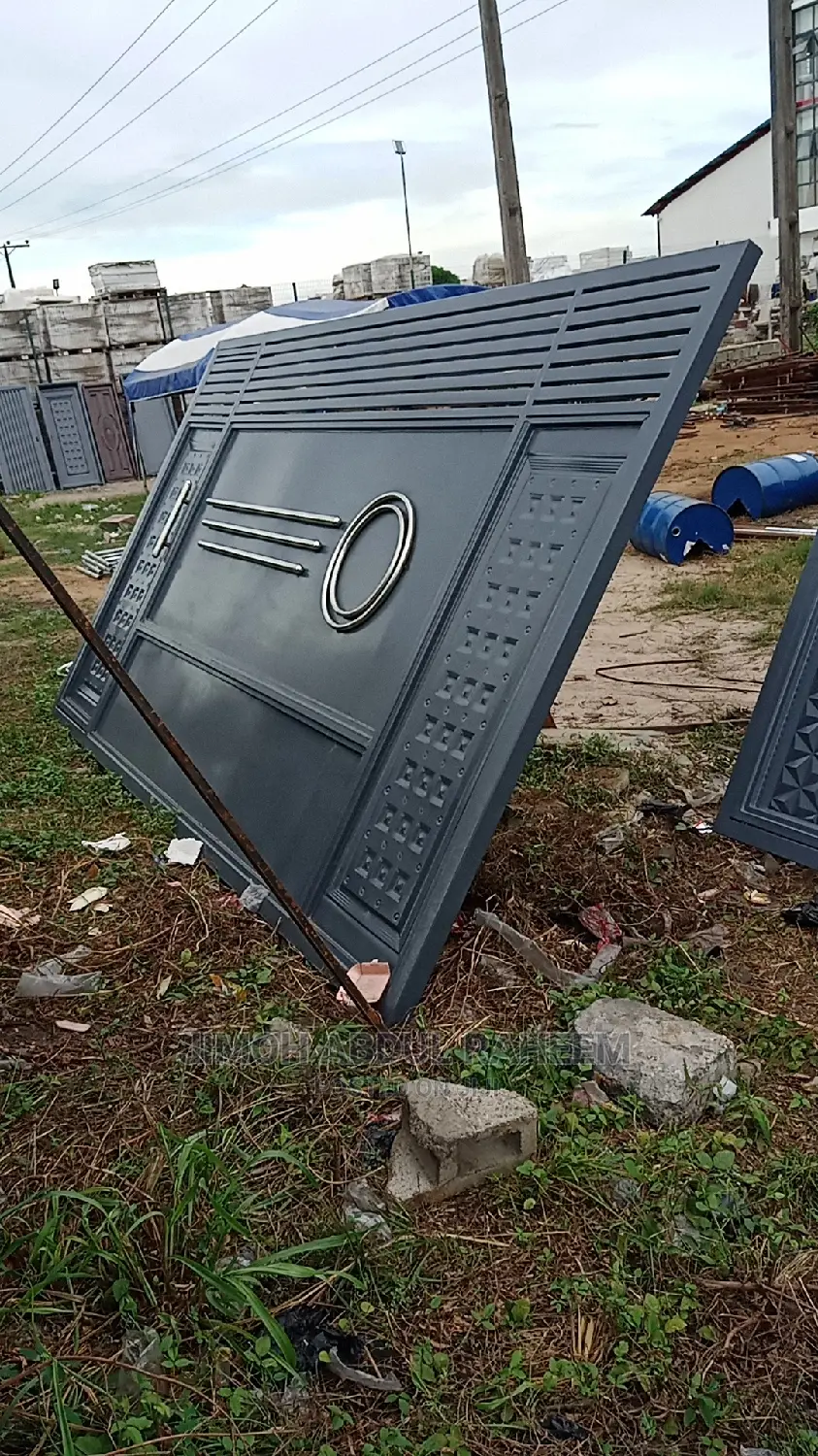 Strong Iron Gate for Entrance House and Factory