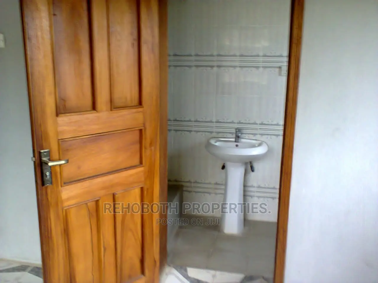 5bdrm Duplex in Oluyole, Ibadan for Rent