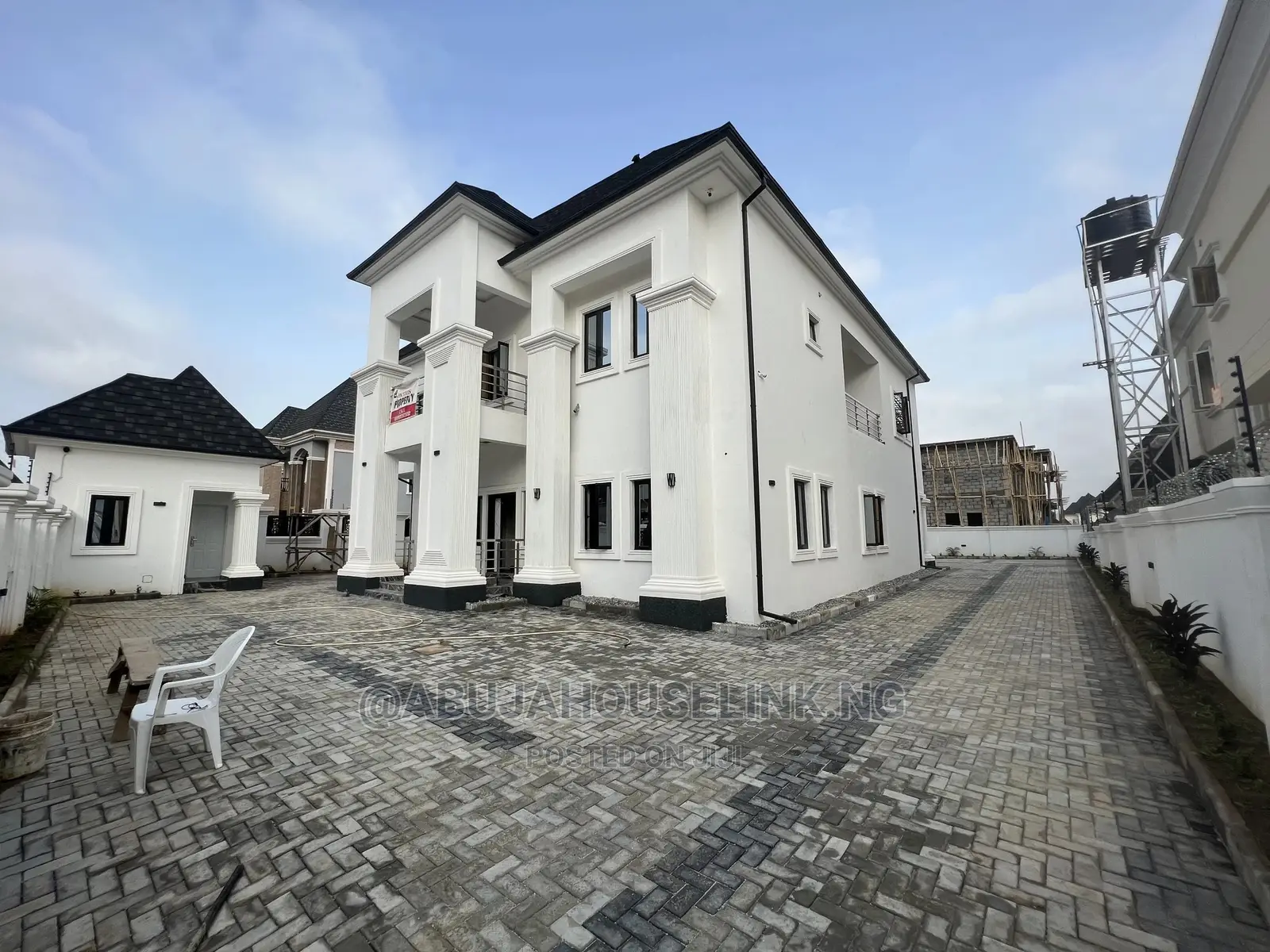 5bdrm Duplex in Efab Metropolis, Gwarinpa for sale