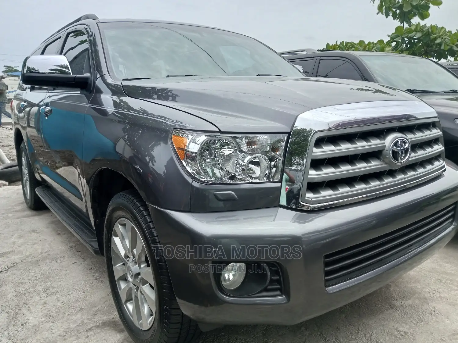 Toyota Sequoia 2015 Gray