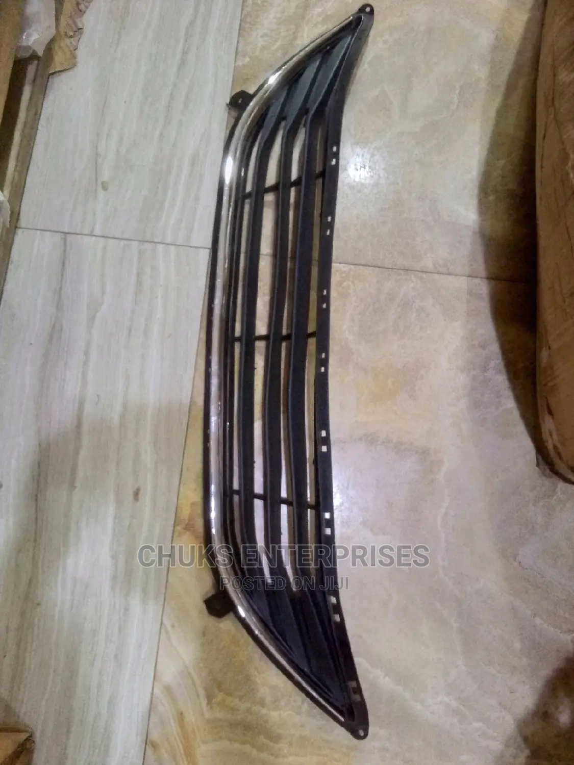 Down Grill Hyundai Elantra 2012