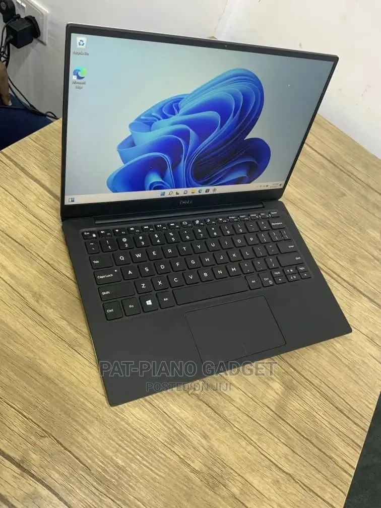 Laptop Dell Adamo XPS 16GB Intel Core I7 SSD 512GB