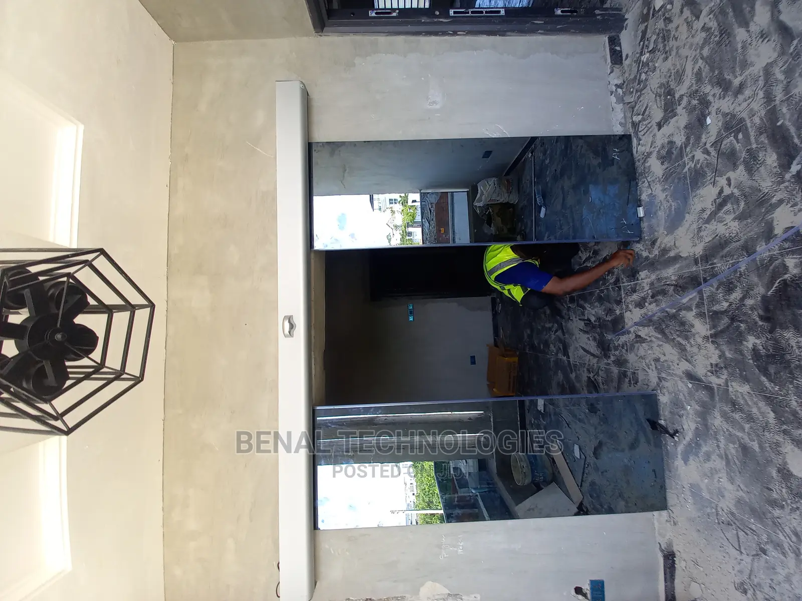 Very Quality Entrance Automatic Sensor Door in Ojota