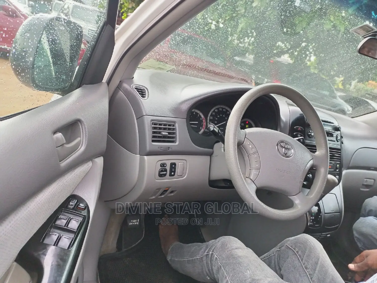 Toyota Sienna XLE Limited 2005 White