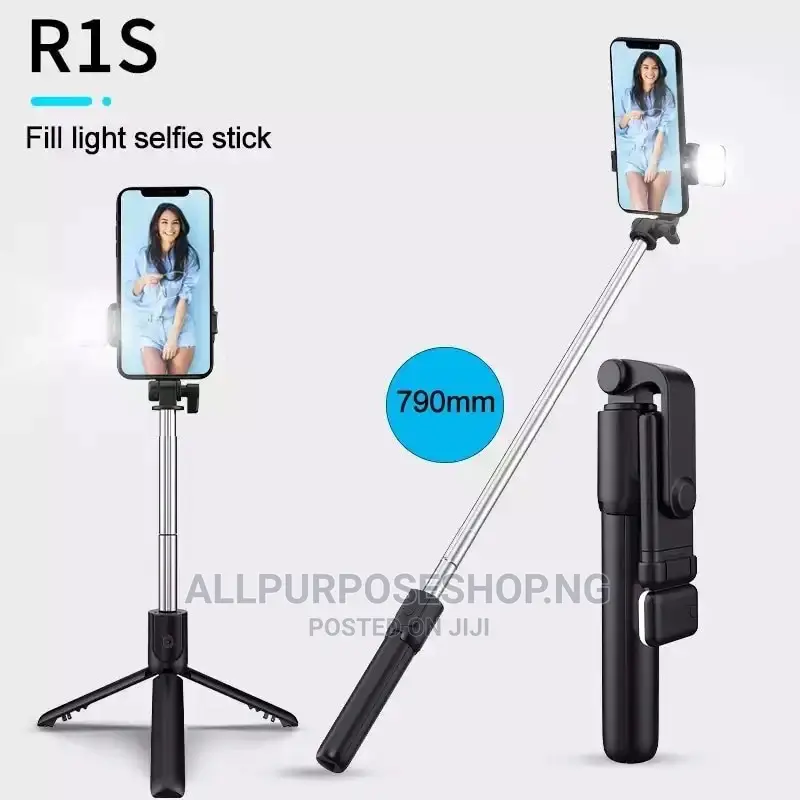 Bluetooth Selfie Stick With Light