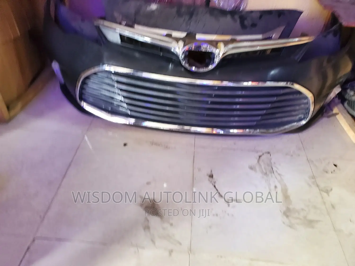 Complete Front Bumper For Toyota Avalon 2017-2019