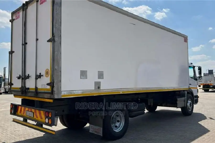Box Trucks for Hire/Haulage and Logistics Services