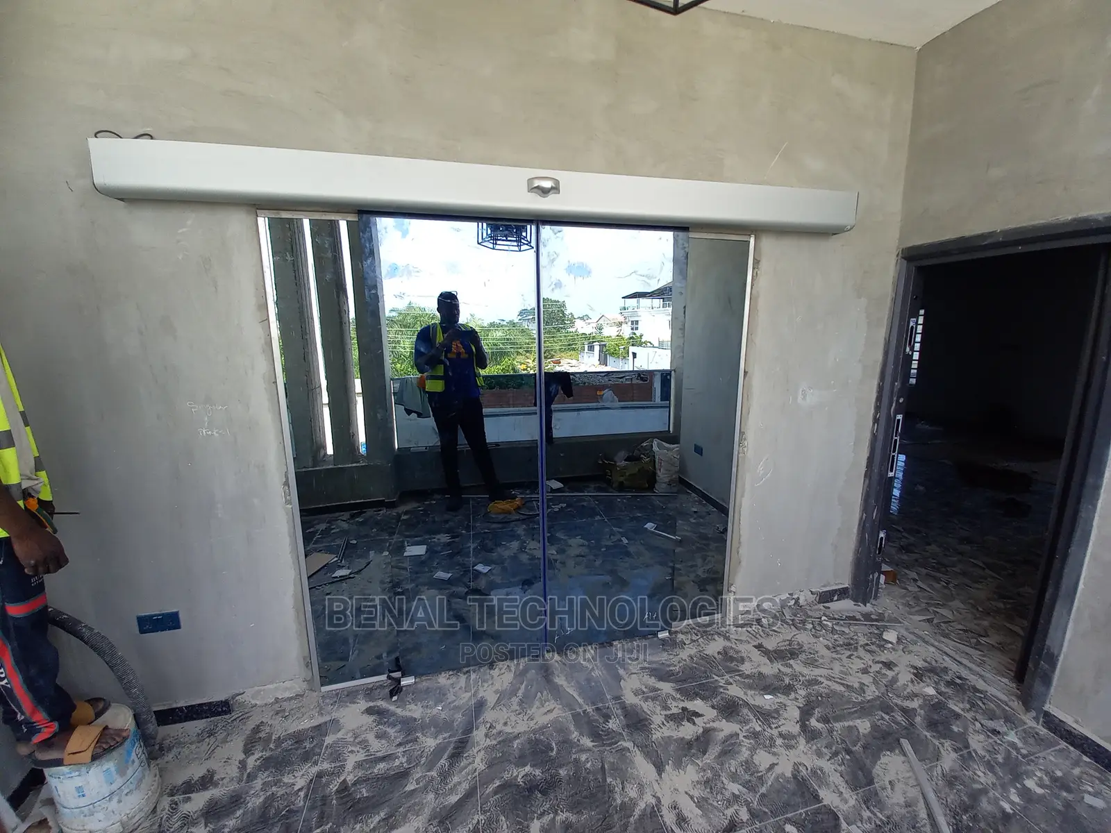 Durable Entrance Automatic Sliding Door Ugeri