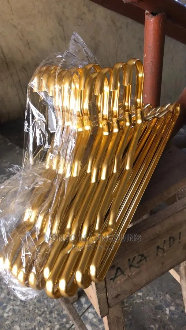Aluminum Gold Coated High Quality Hangers