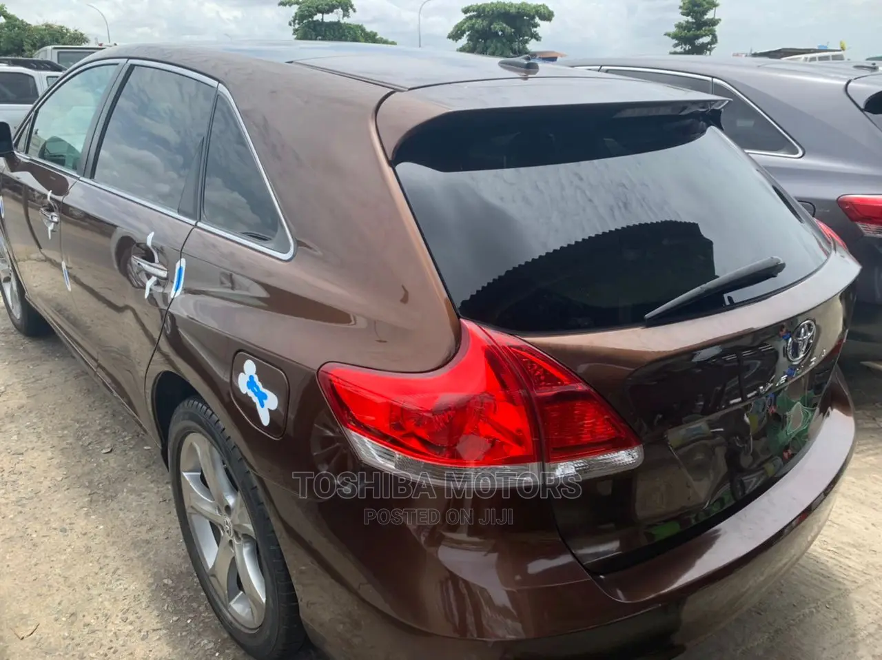 Toyota Venza V6 AWD 2010 Brown
