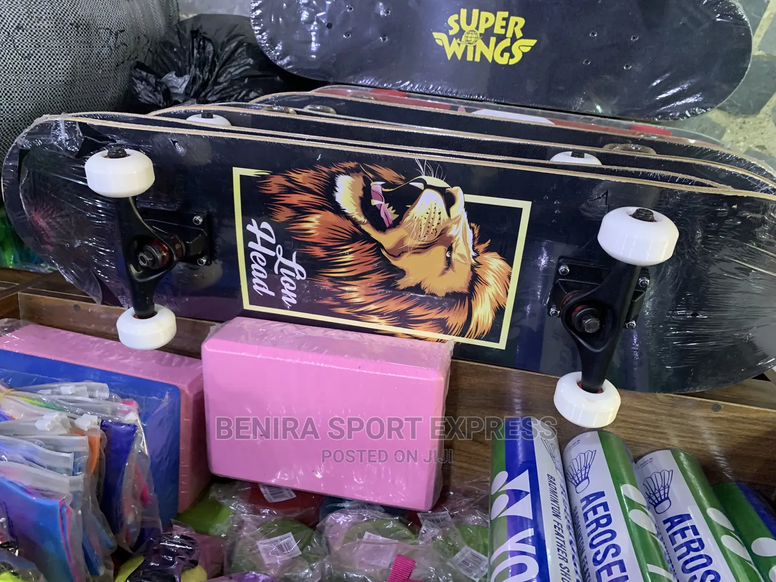 Skate Board Lions Head
