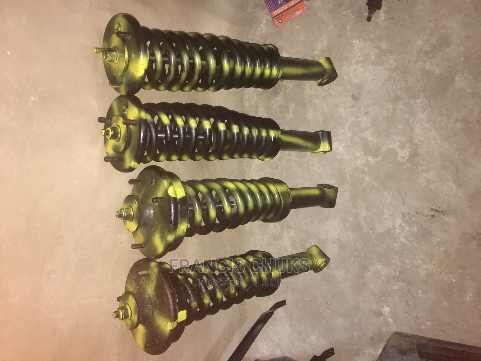 Complete Set of Manual Shocks for All Range Rover