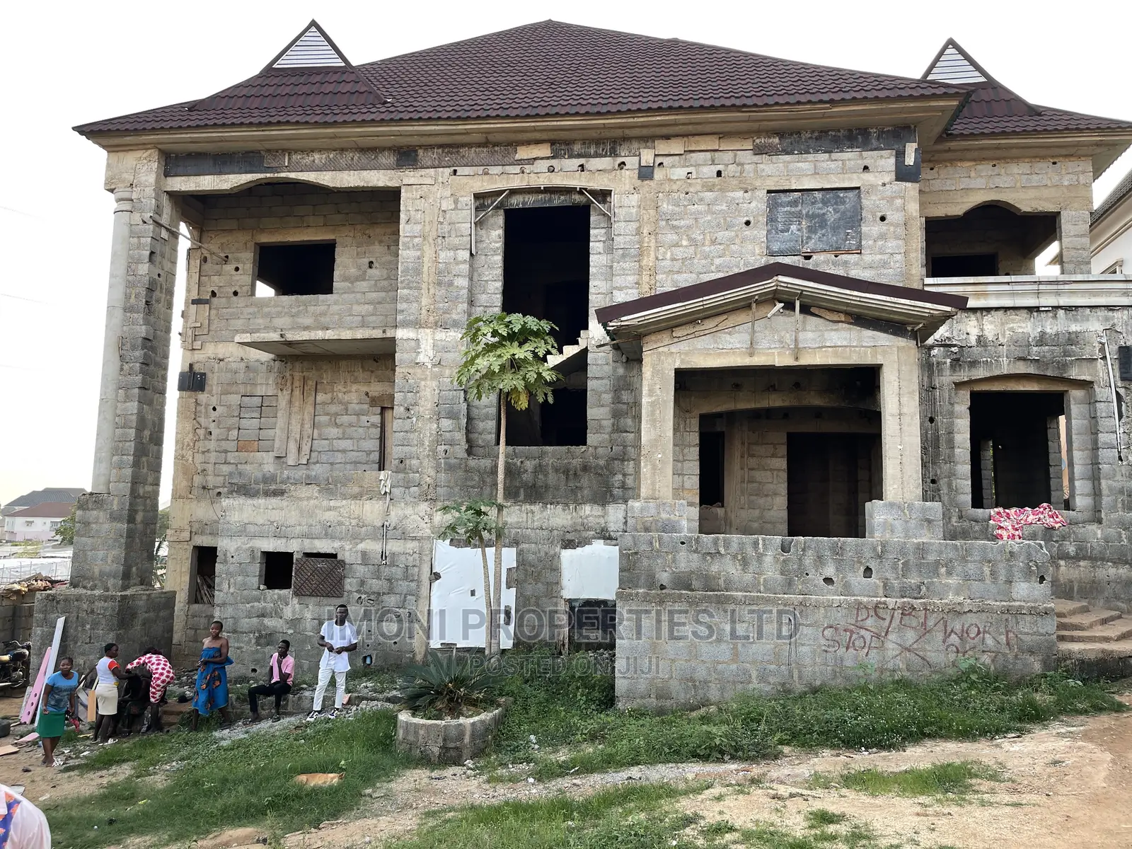 9bdrm Duplex in Dawaki, Dakwo District for Sale