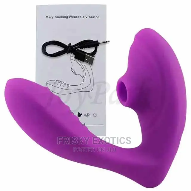 2in1 Clit Sucking and Thrusting Dildo