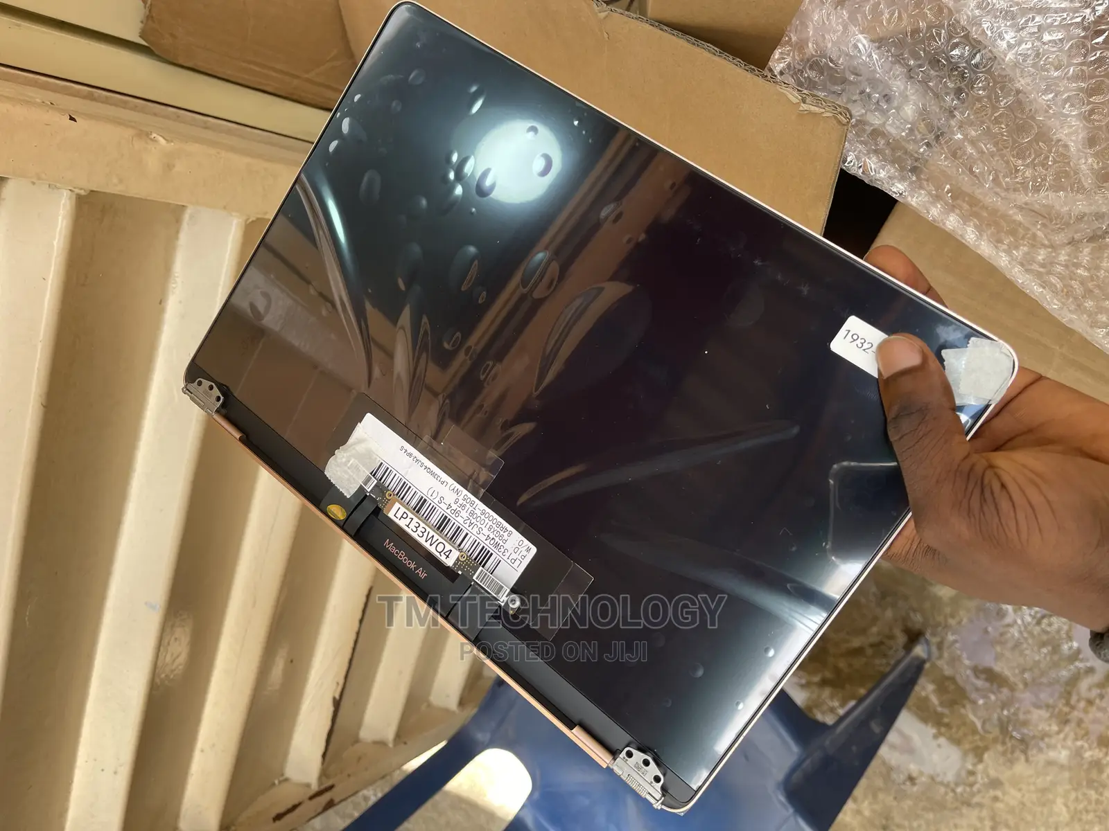 MACBOOK AIR 2018/2020 Screen Replacement