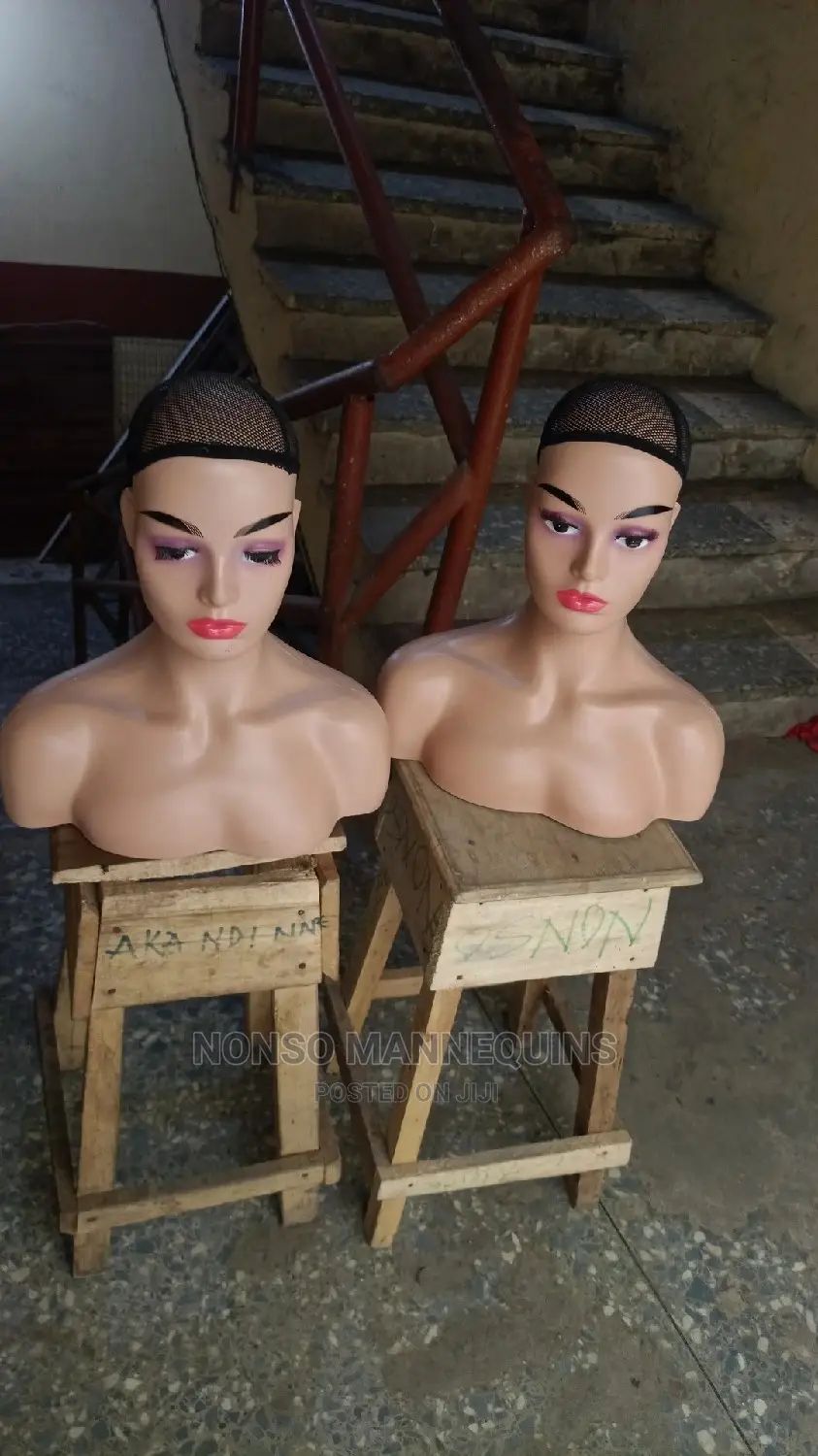 Mannequins Head With Shoulder