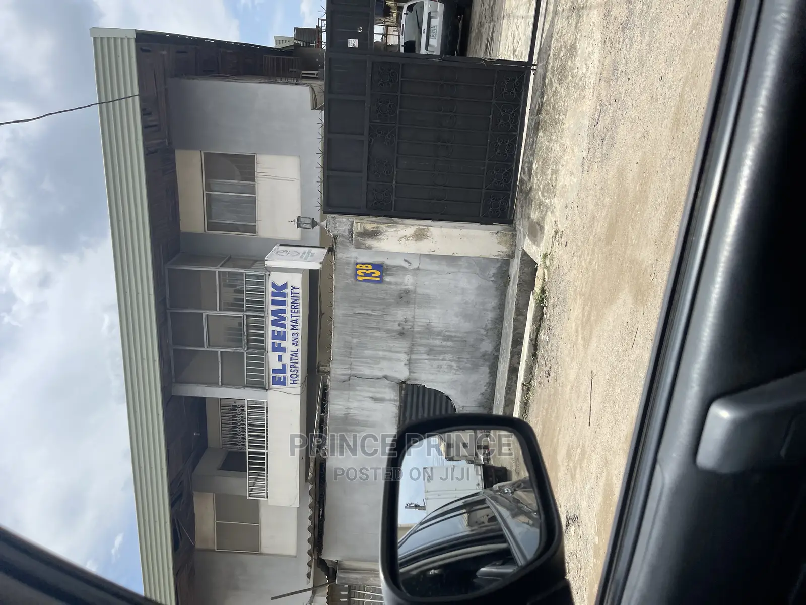 4bdrm Duplex in Surulere for Sale
