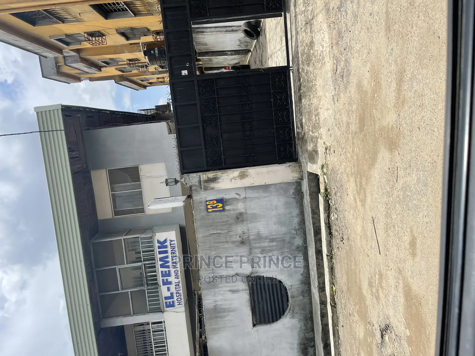 4bdrm Duplex in Surulere for Sale