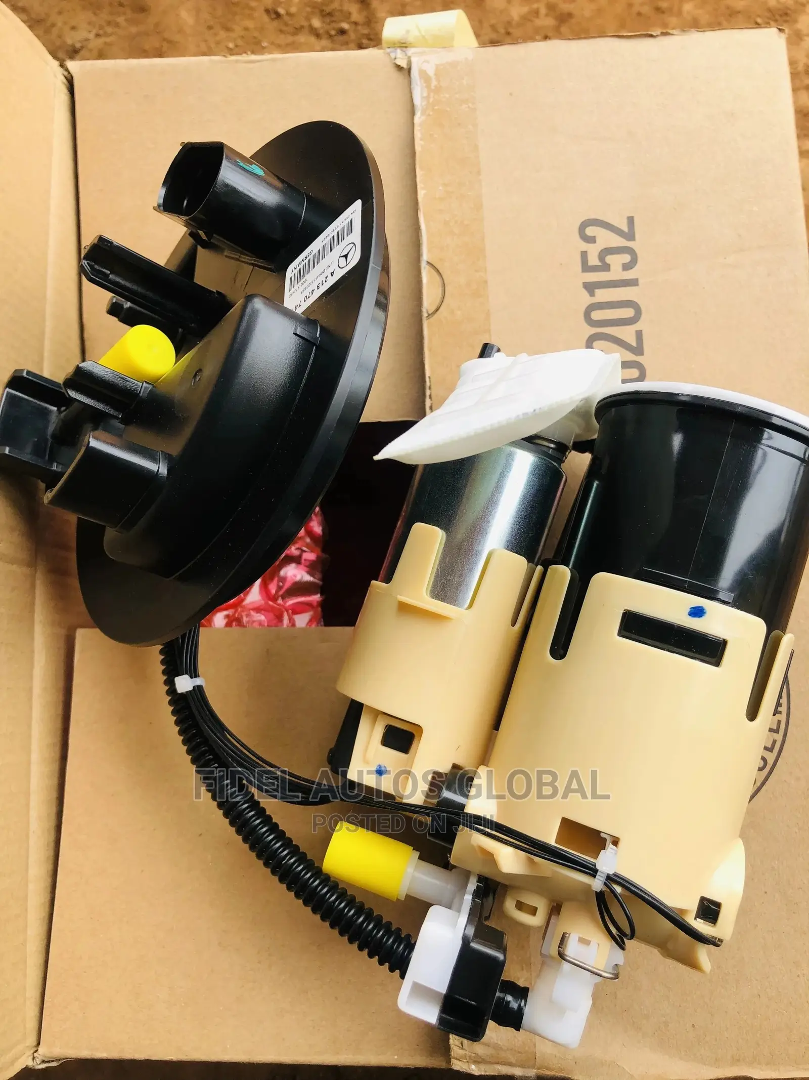 Mercedes Benz E400 W213 Fuel Pump