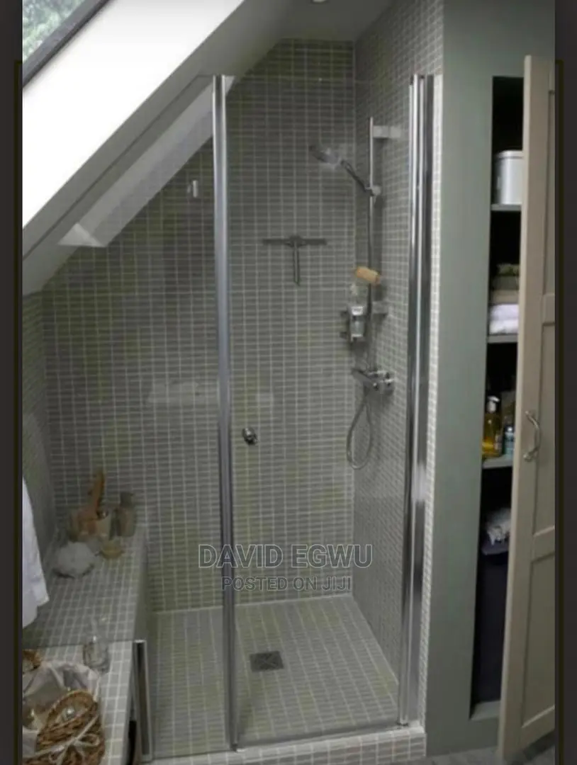 Tampered Glass Cubicles