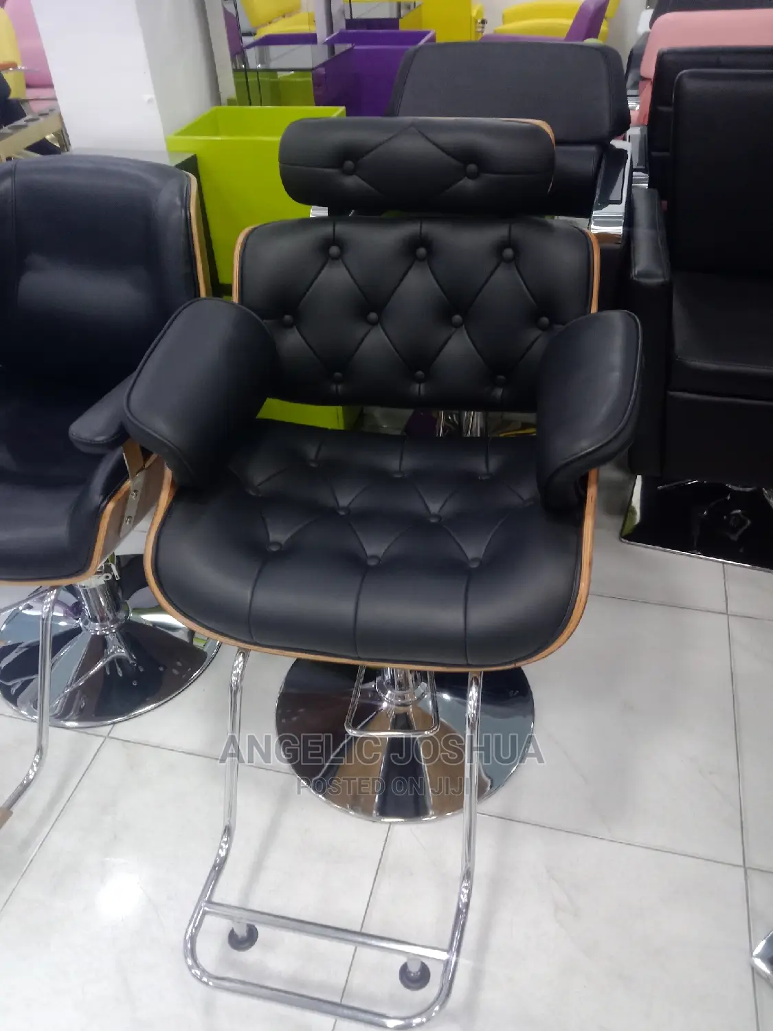 Wooden Back Styling Chair