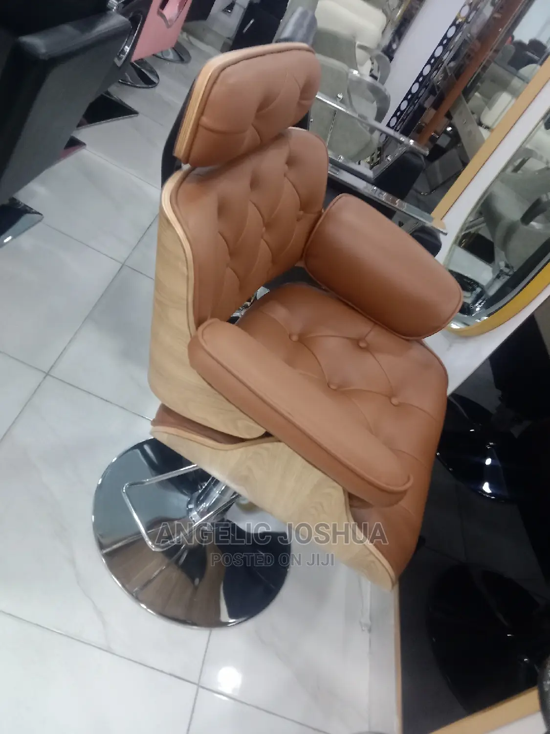 Wooden Back Styling Chair