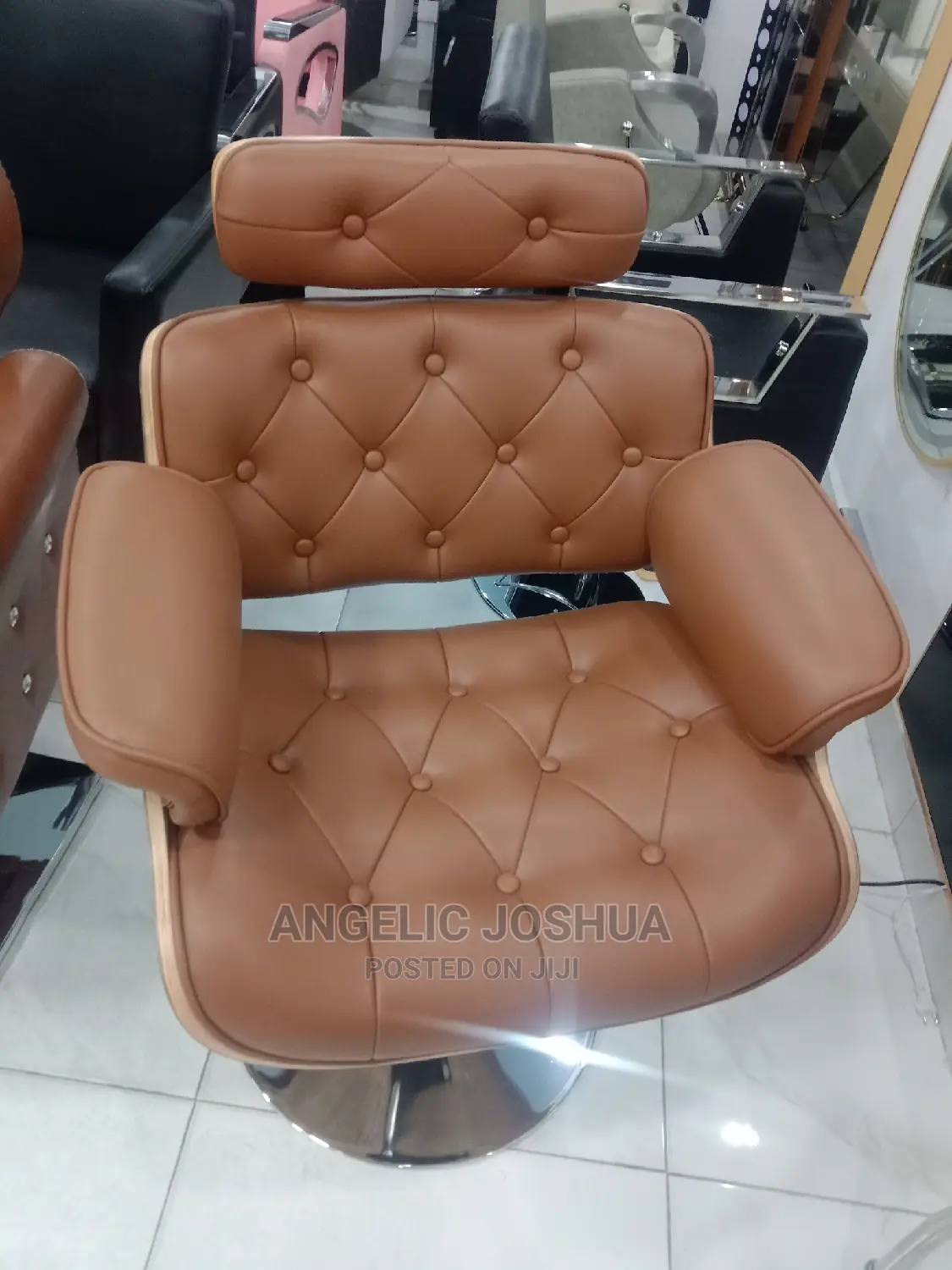 Wooden Back Styling Chair