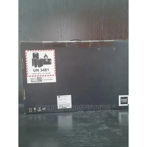 New Laptop HP Envy 13 8GB Intel Core i7 SSD 512GB