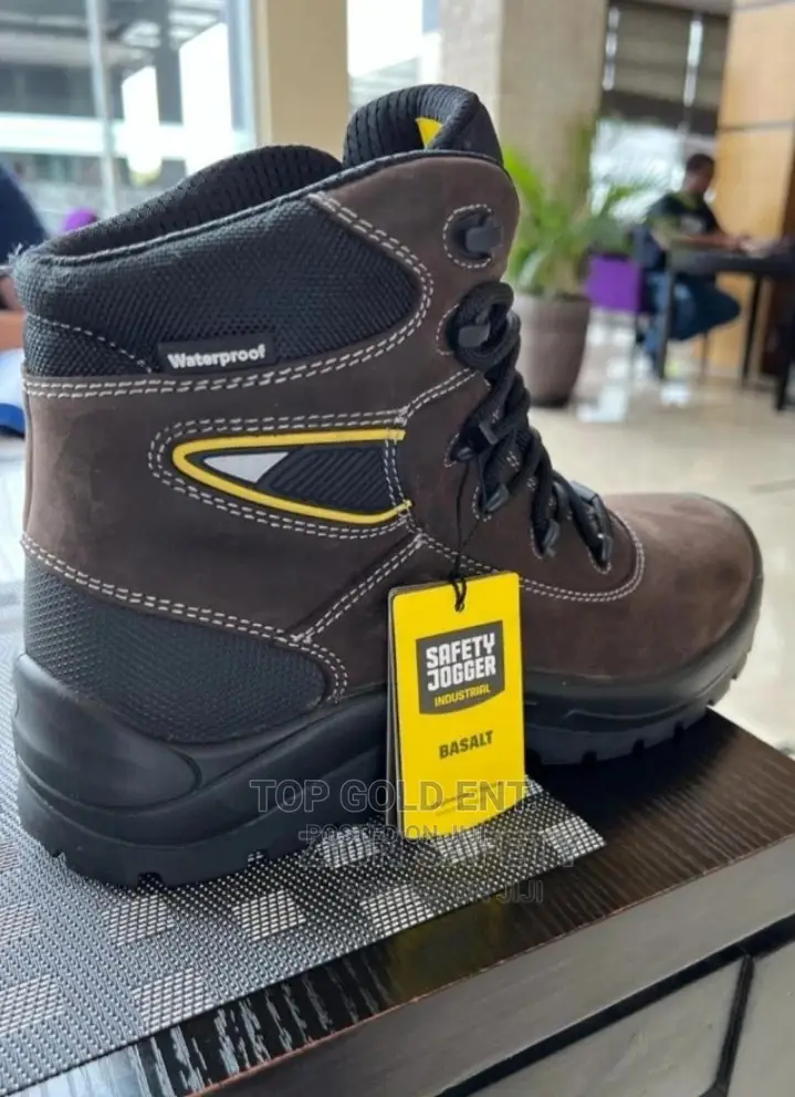 Basalt Safety Jogger Boot
