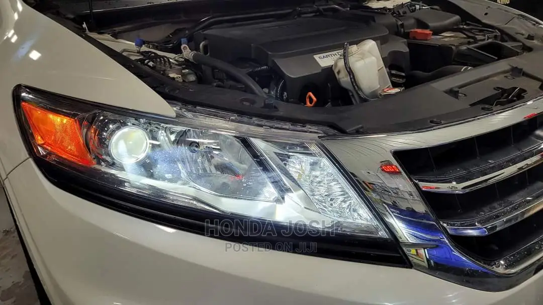 Headlights 2013- 2015 Model Honda Crosstour(Original)