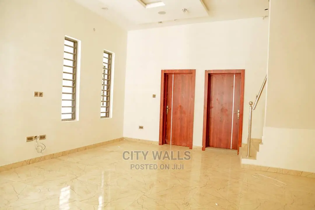 4bdrm Townhouse / Terrace in VGC / Ajah for rent