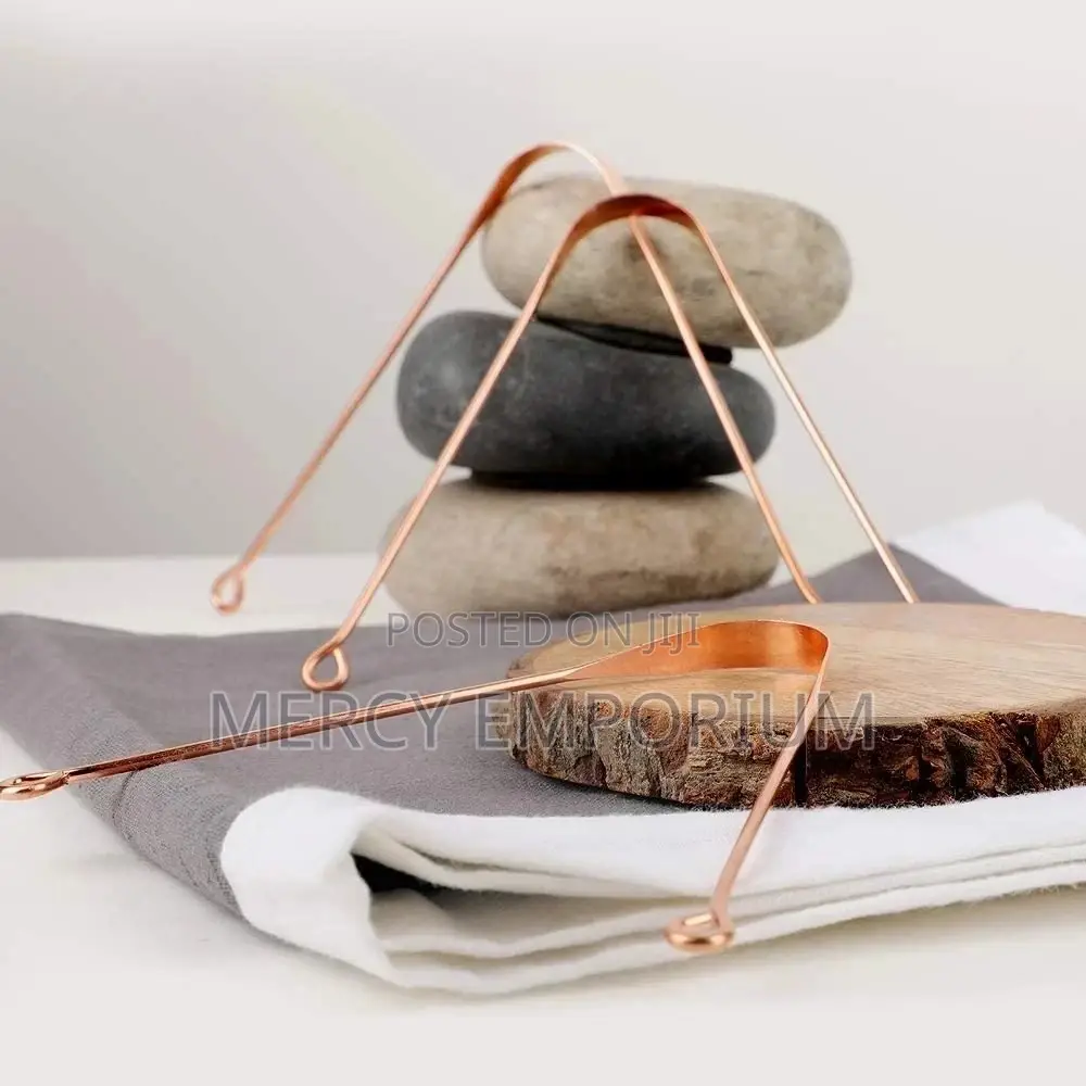 Pure Copper Tongue Scrapper Give You a Clean Fresh Breath