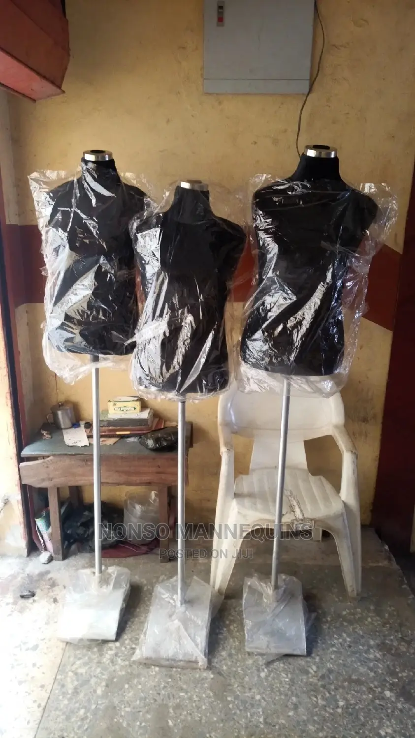 Female Black Body Adjustable Height Dressform