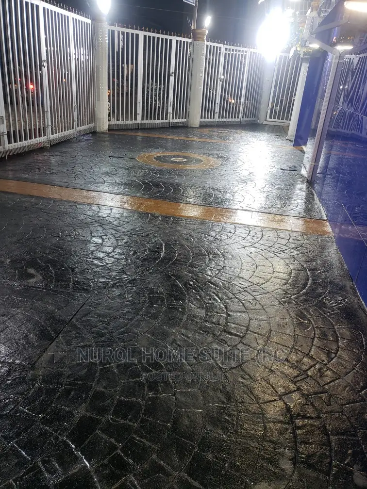 Stamped Floor (European Fan Pattern)