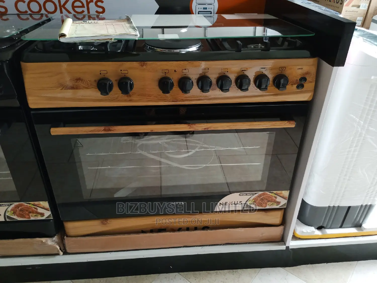 6 Burners Nexus Gas And Electric Cooker.