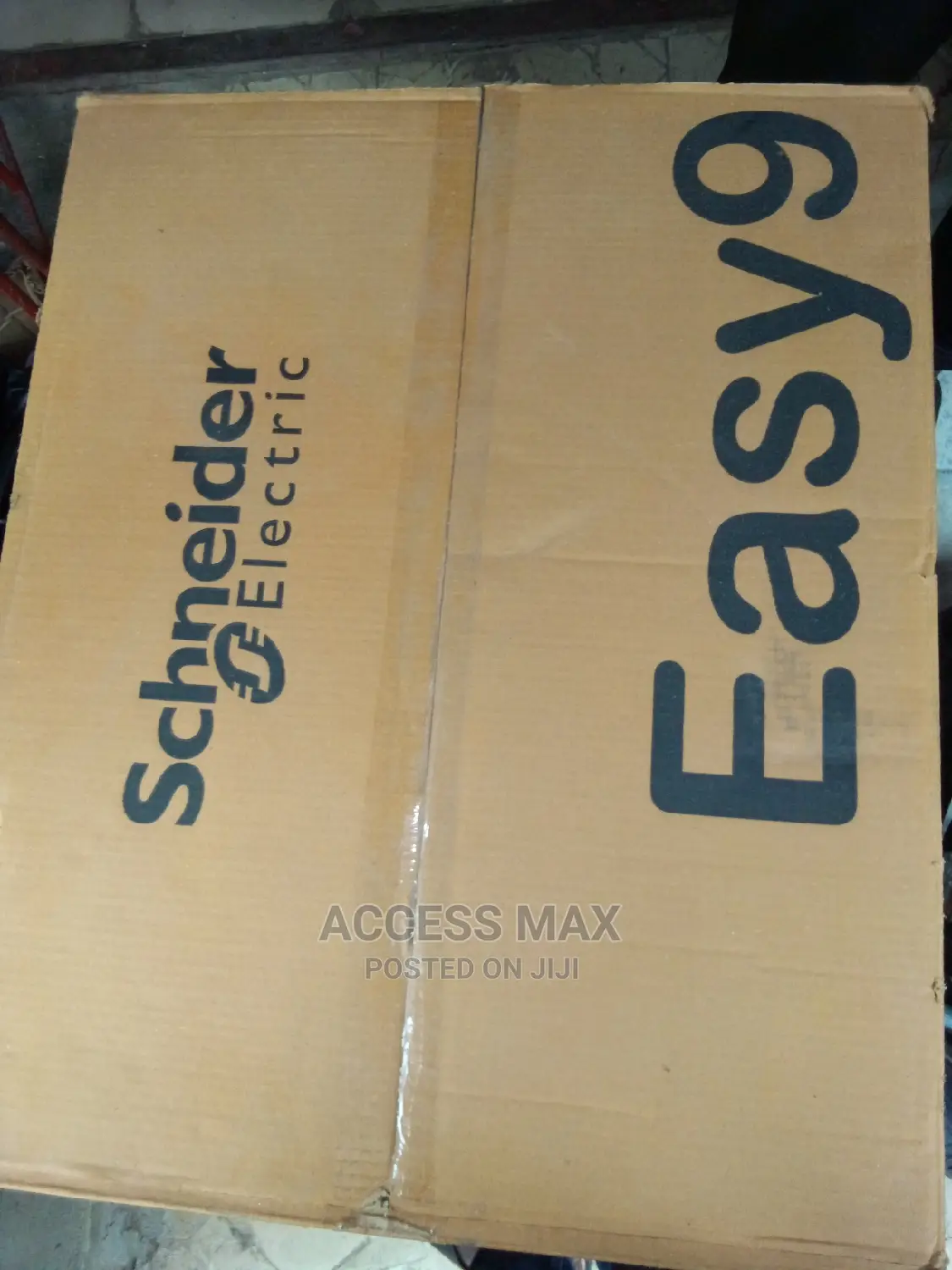 D8 3phase Distribution Board ( Schneider Product)