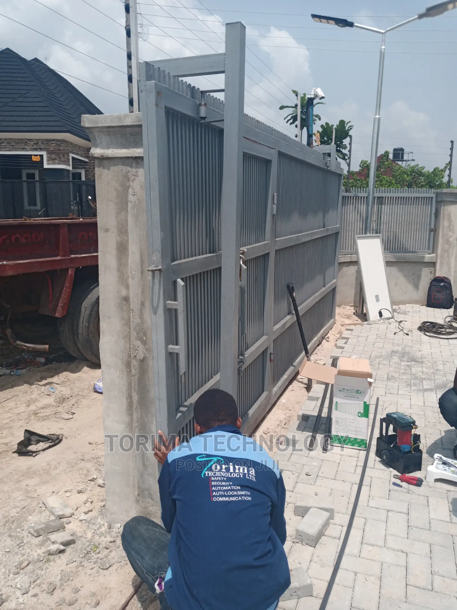 Active Gate Automation