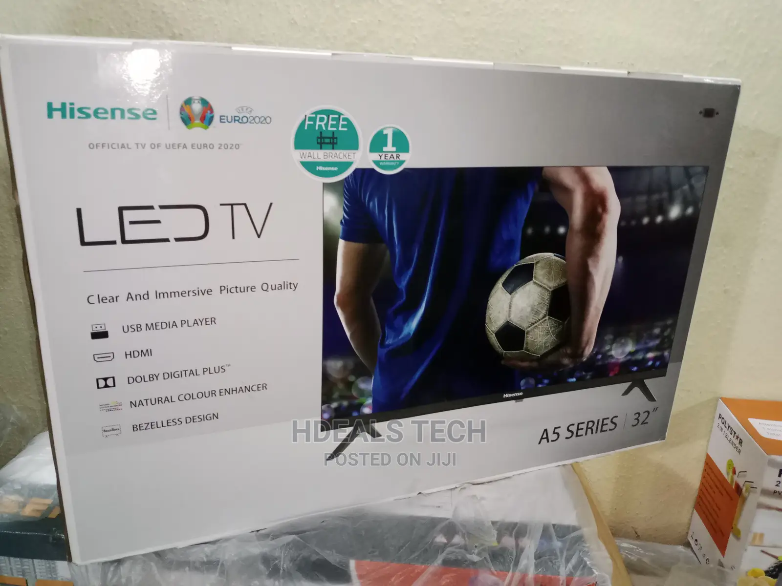 Brand New Hisense 32inches LED TV With Free Wall Hanger