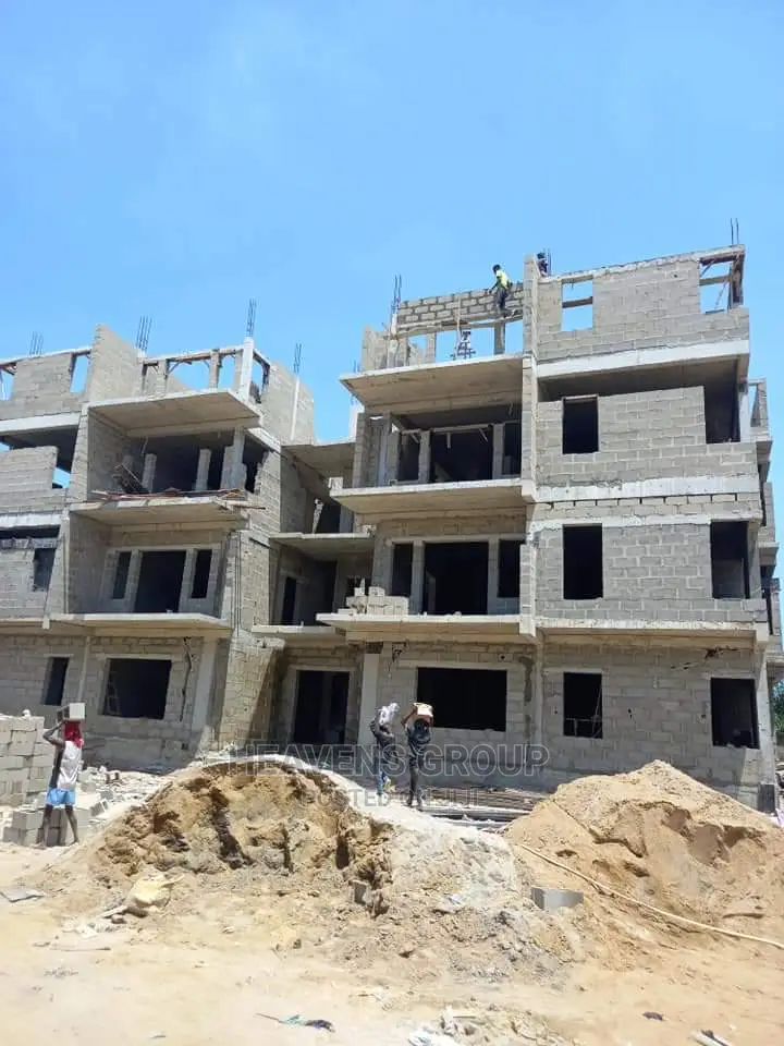 Building Contractor in Lagos, Abuja, Ph. Deisgn and Build
