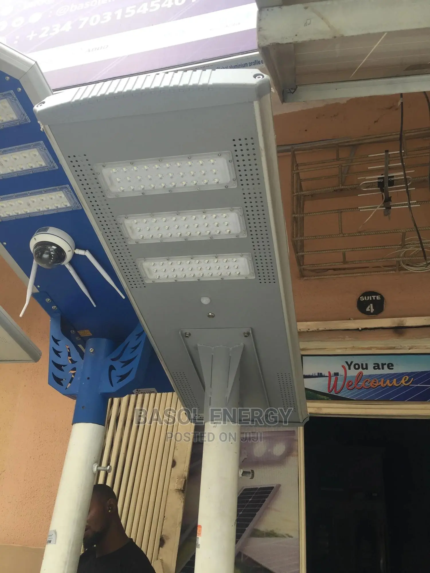60w Felicity All-in-One Solar Street Light