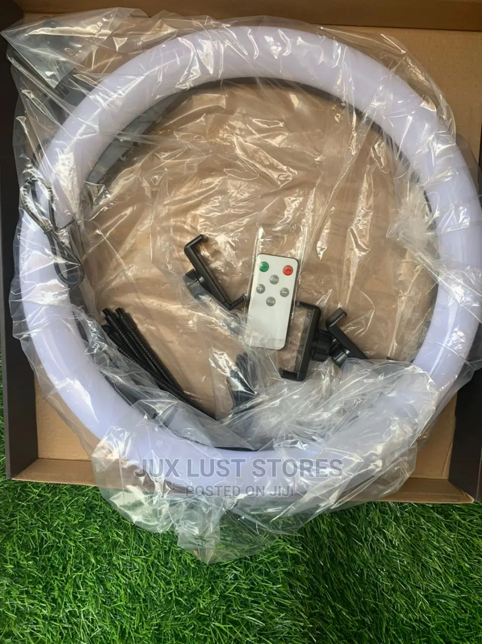 16inches Rgb Ringlight With Three Phone Holders and Remote