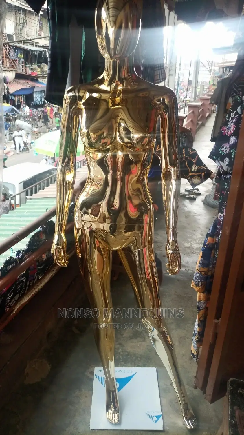 Size 8 Body Female Gold Chrome Detachable Mannequins