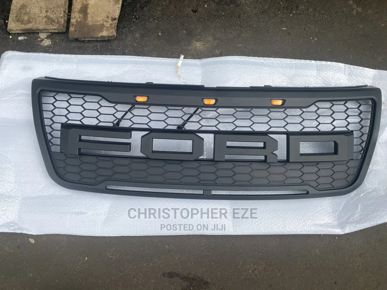 Ford Explorer Raptor Front Grille 2011 2012 2013 2014