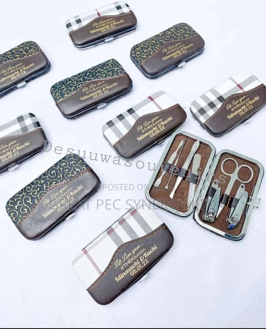 Manicure Set - Wallet
