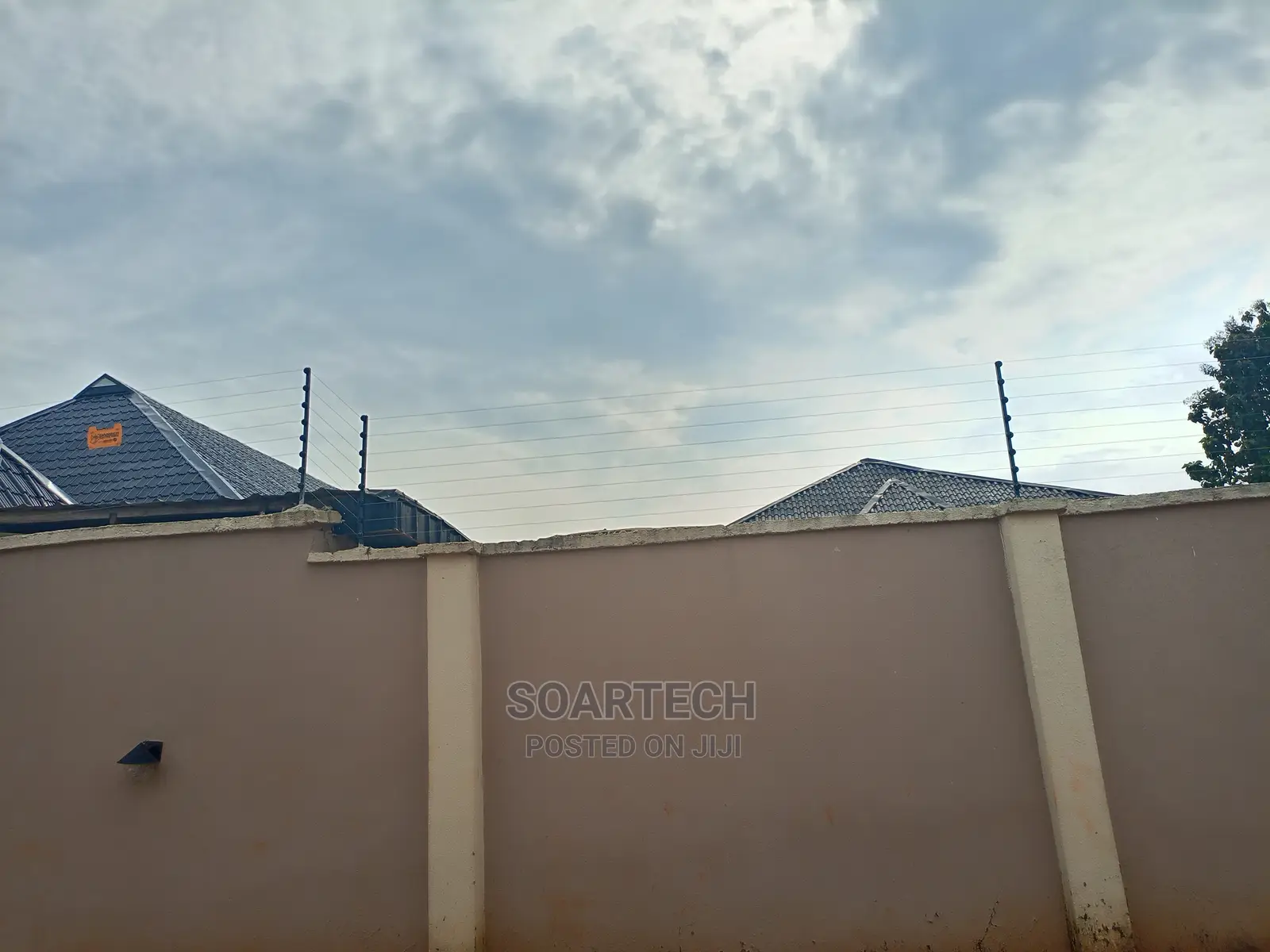 Electric Perimeter Fencing