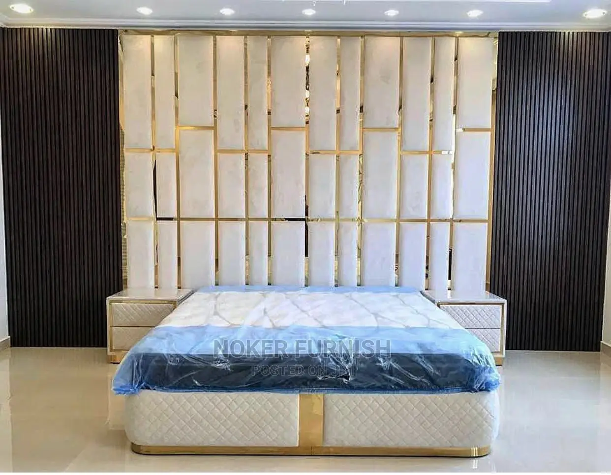 Luxury Beds 6 X 6 Size With 2 Bedside Drawer