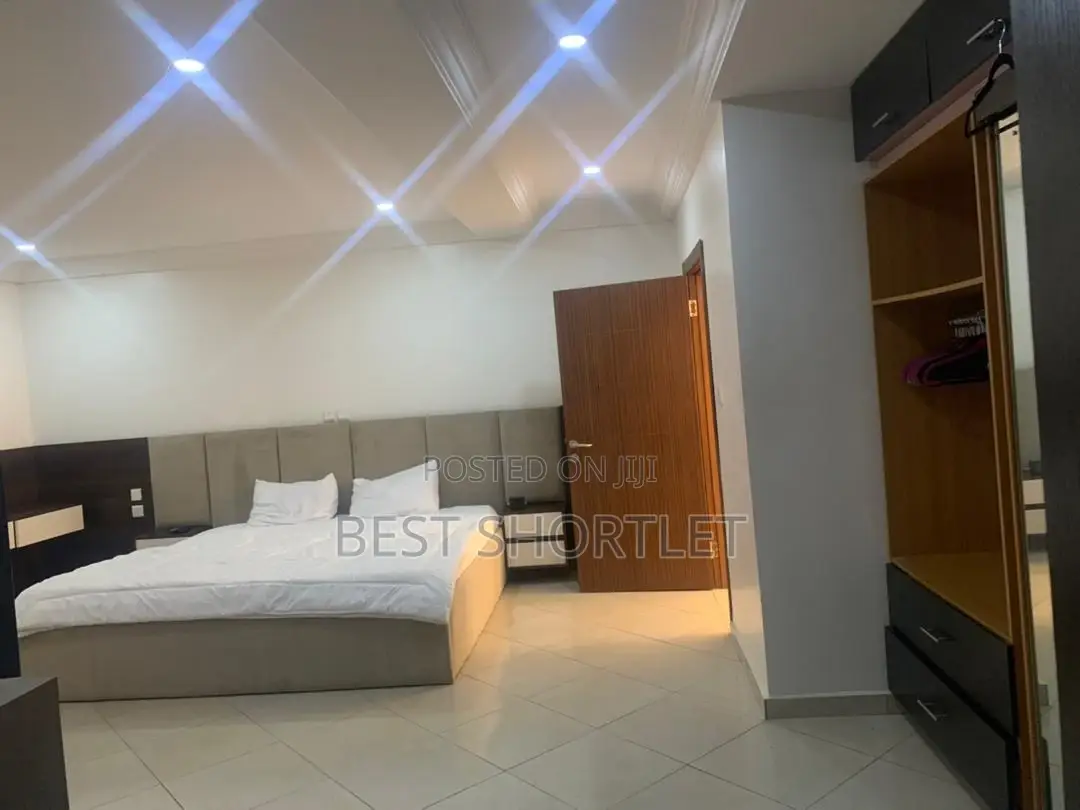 4 Bedroom Shortlet