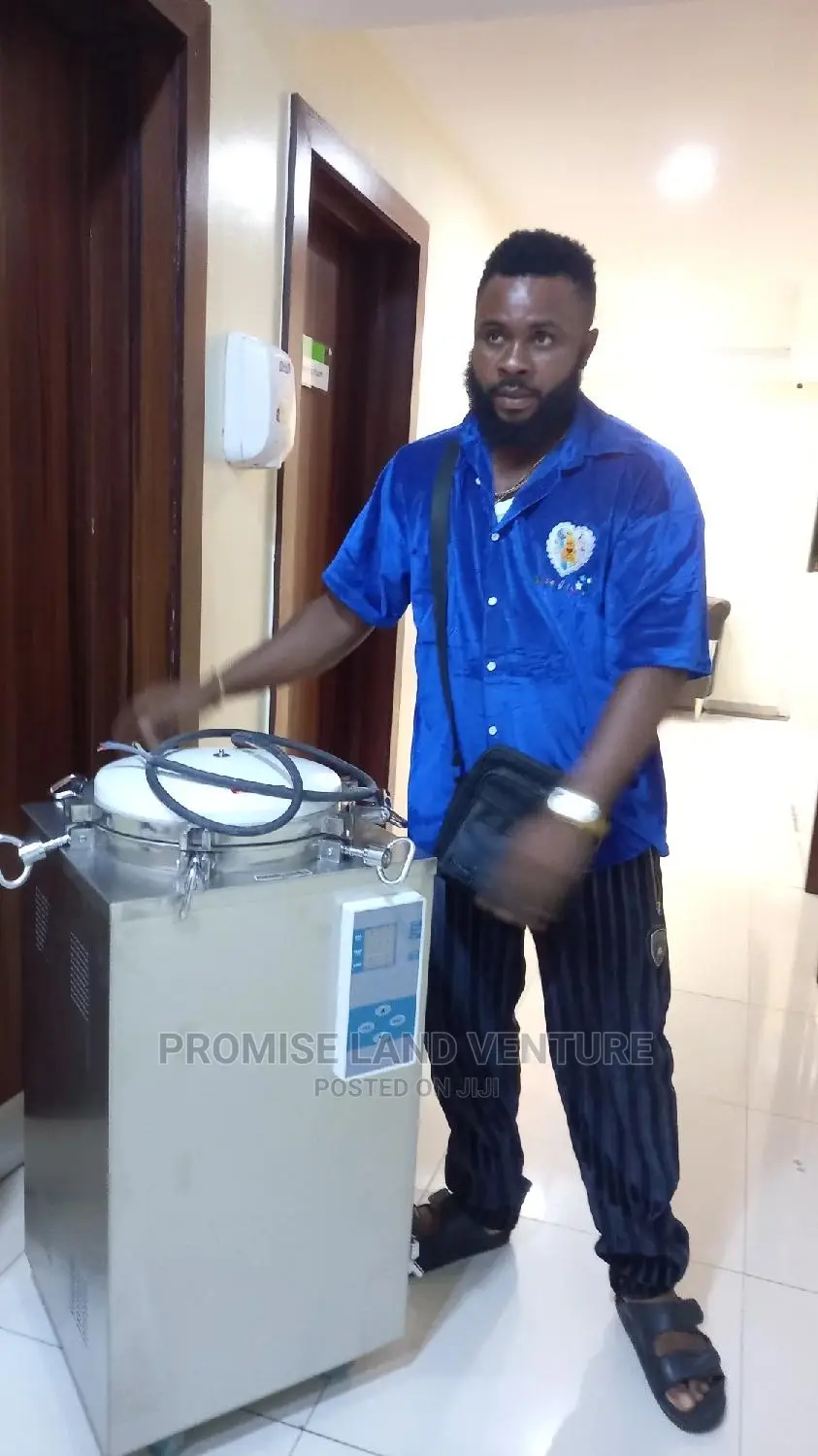 Autoclave 50L England