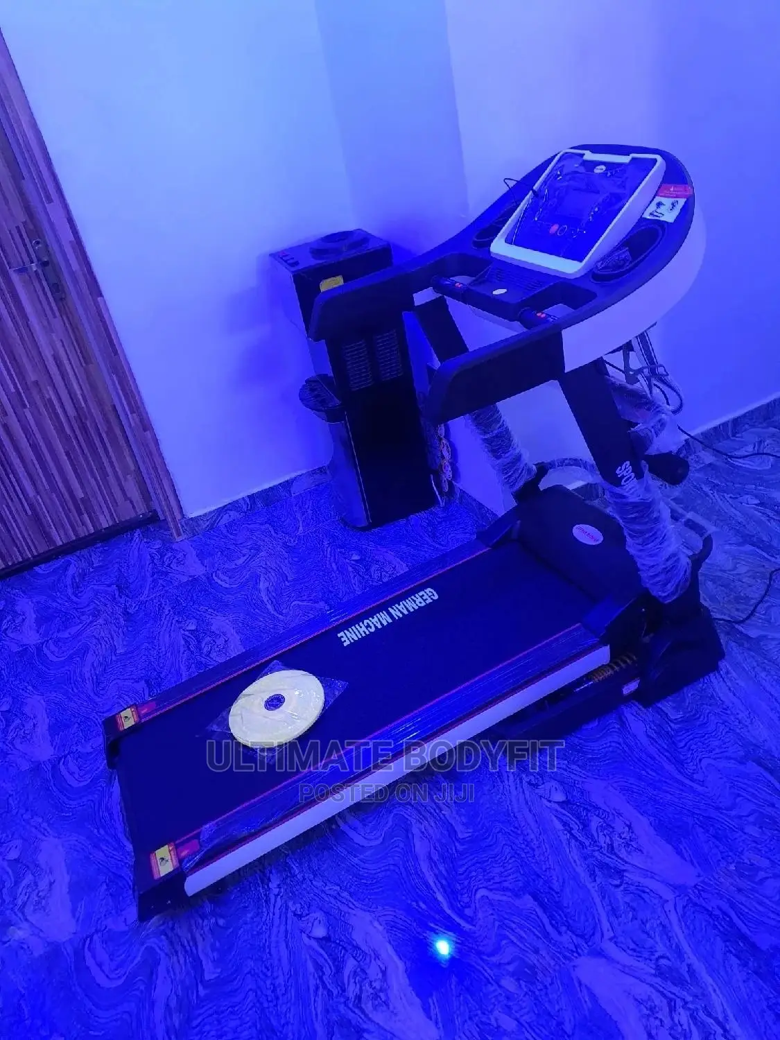 Brand New 2.5hp German Machine Treadmill
